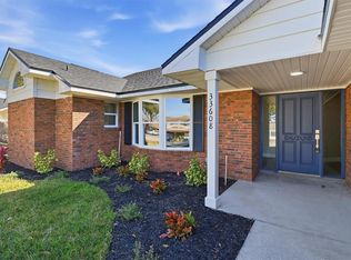 33608 Overton Dr, Leesburg, FL 34788