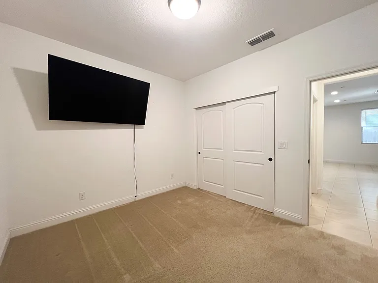 8428 Amber Valley Ln — Photo 17
