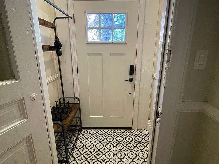 1281 Union Ave — Photo 30