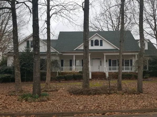 90 Paddock Pl, Jackson, TN 38305