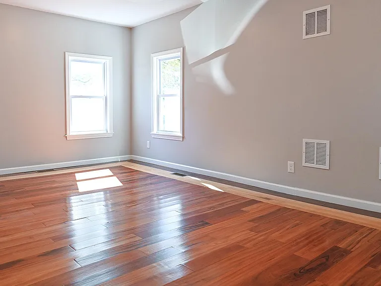22 Chestnut St #1 — Photo 20