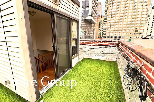 1st image of 312 W 48th St #31A