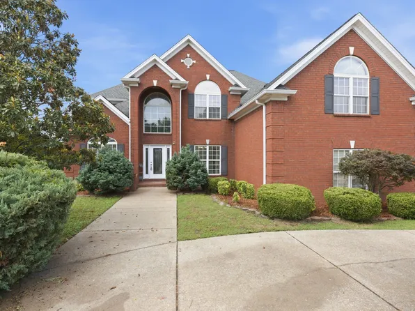 1145 Bayard Ave, Murfreesboro, TN 37130
