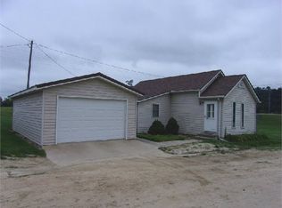 3091 Lynx Ave, Osterdock, IA 52035