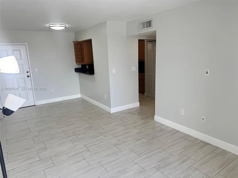 8075 NW 7th St #403 — Photo 1