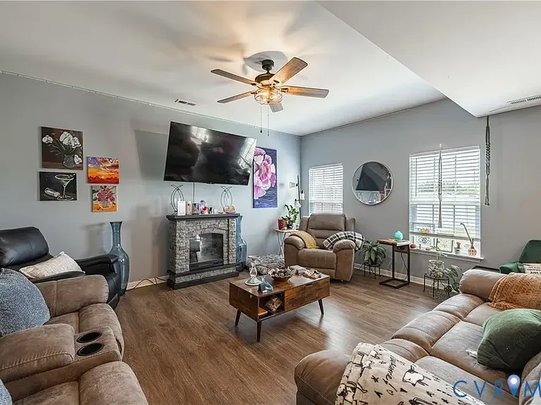 11419 Dunmore Mill Ter — Photo 6
