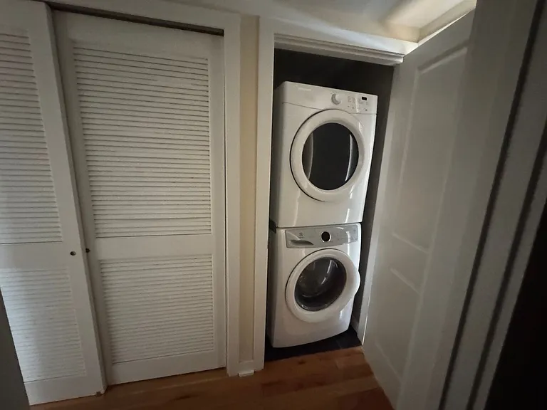 4442 Cresson St — Photo 14