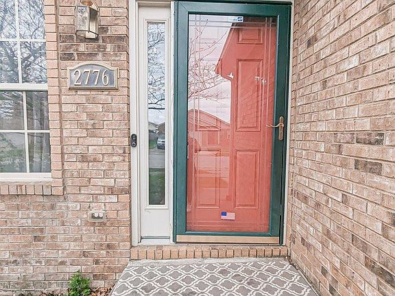 5th image of 2776 Goldenrod Ln