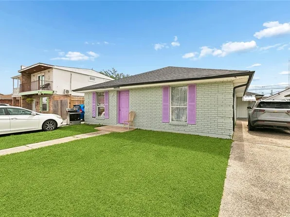 3625-27 Shangri La Dr, Chalmette, LA 70043