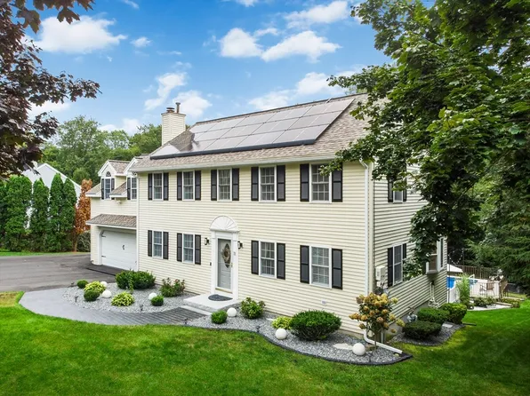 11 Bowdoin Dr, Haverhill, MA 01830