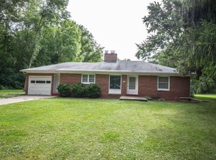 10110 N Cedarburg Rd, Mequon, WI 53092