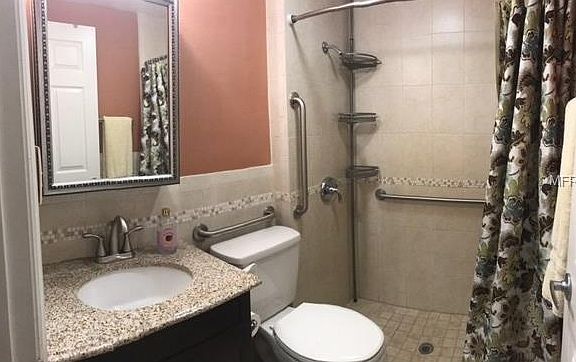 5th image of 3801 E Crawford St