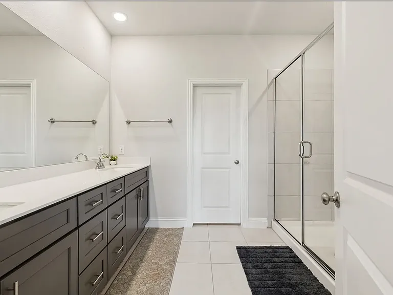 3640 Lillian Ct — Photo 4