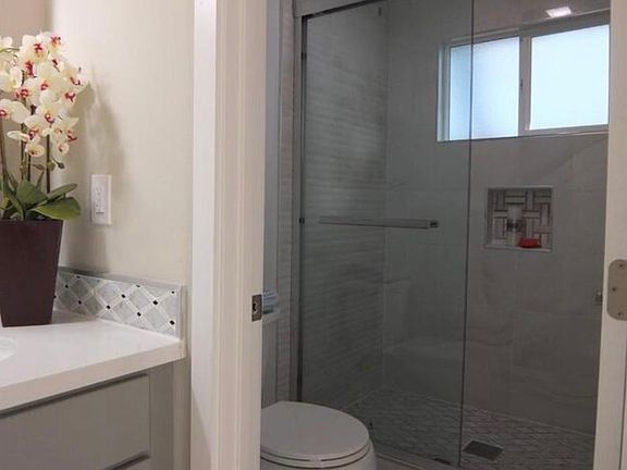 5th image of 1767 Chaucer Dr