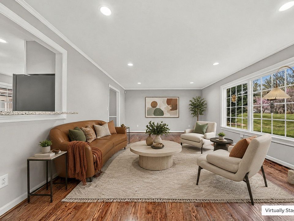 4th image of 4118 Belle Aire Cir SW