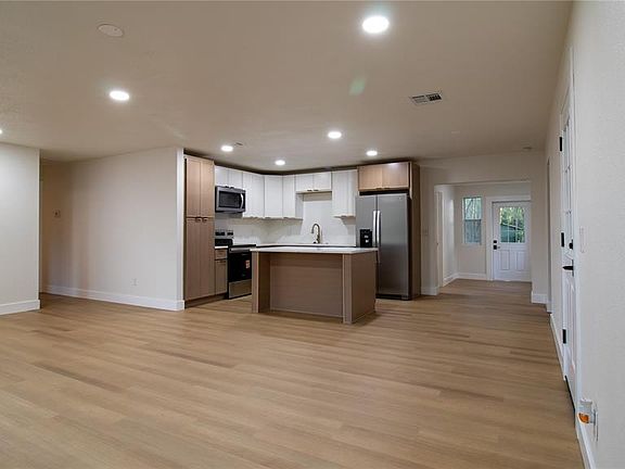 5th image of 36351 Lake Pasadena Rd