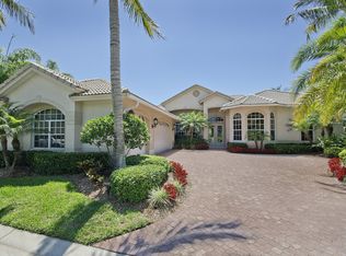 5881 Rolling Pines Dr, Naples, FL 34110