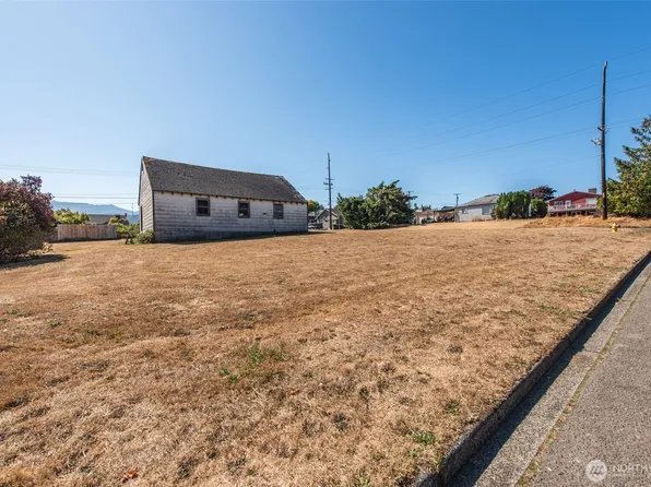 707 S B Street, Port Angeles, WA 98363