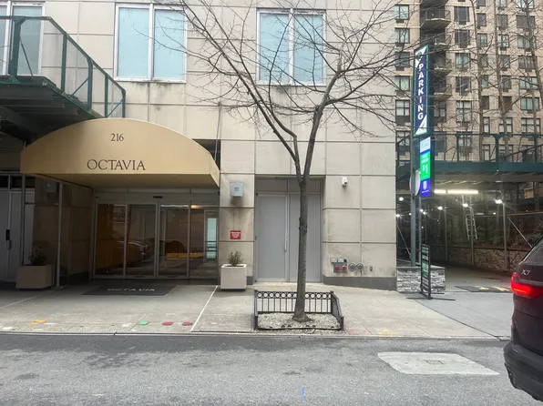 216-218 E 47th St, New York, NY 10017