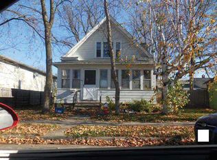 854 Ocean St, Saint Paul, MN 55106