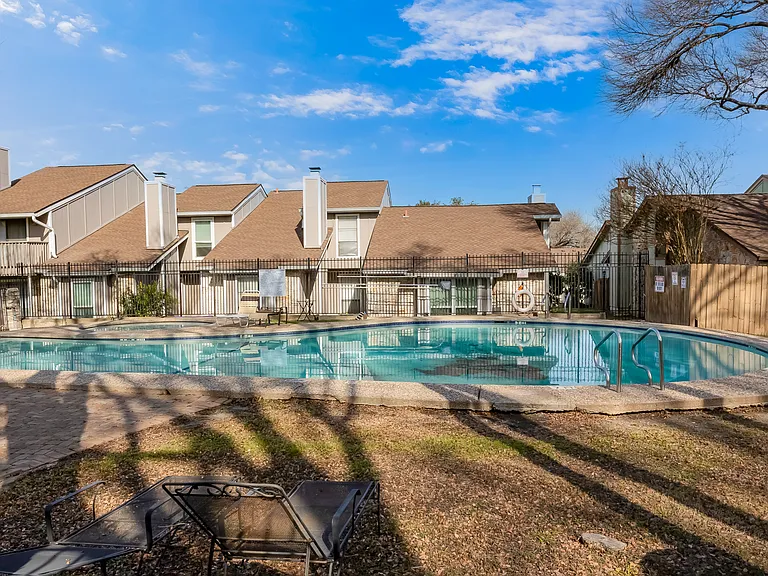 1740 Timber Ridge Rd — Photo 25