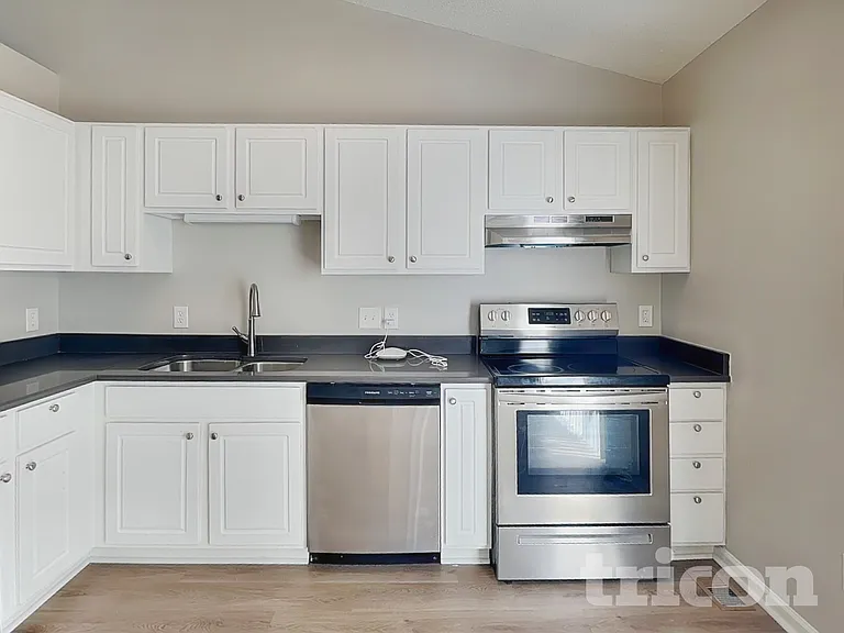 1203 Delham Rd — Photo 4