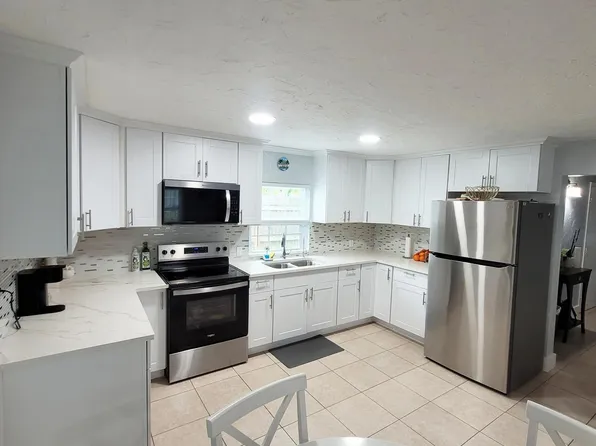 208 Edmund Street, Jupiter, FL 33458