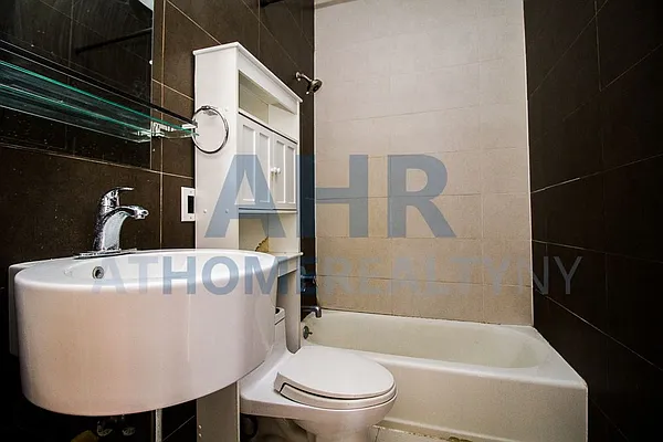 Rented by At Home Realty NY LLC | media 27