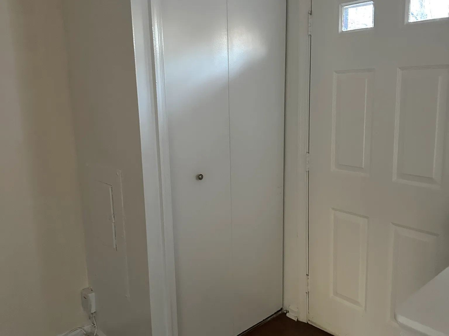 4453 Eagle Ct — Photo 3