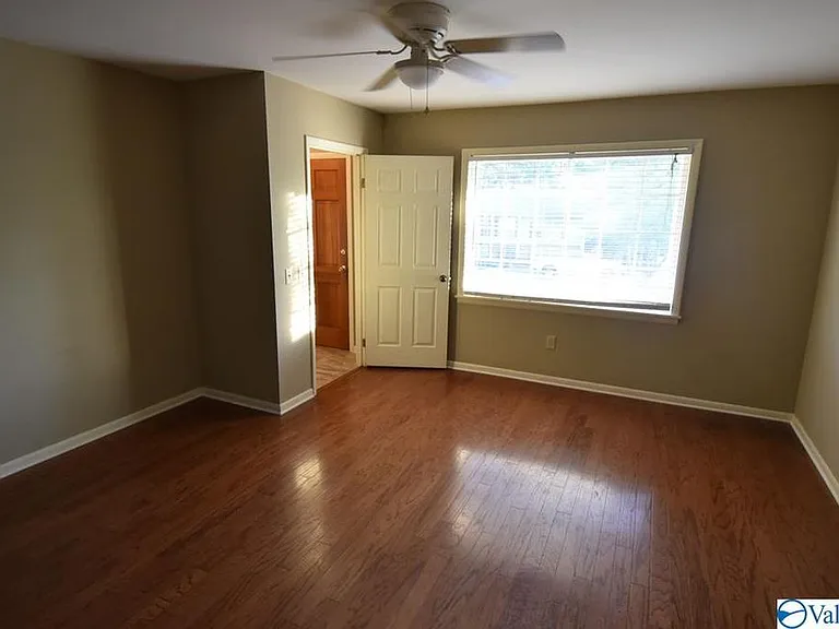 3500 Colonial Dr — Photo 8