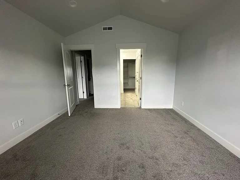 4336 W Watchmen Way — Photo 31