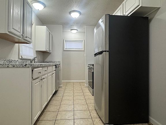 2nd image of 4533 Dunn Ave