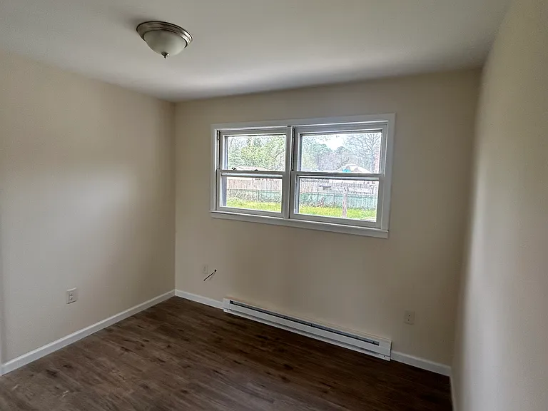 123 Jericho Rd — Photo 2