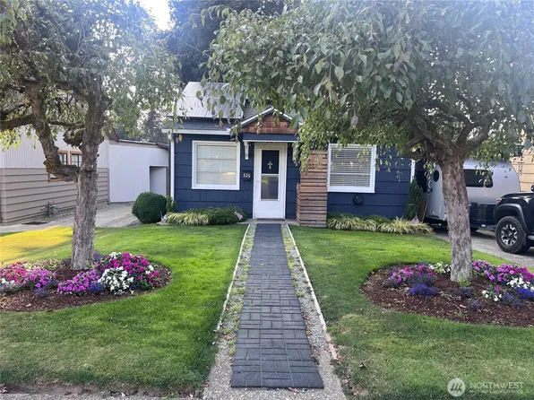 326 17th Street NW, Puyallup, WA 98371