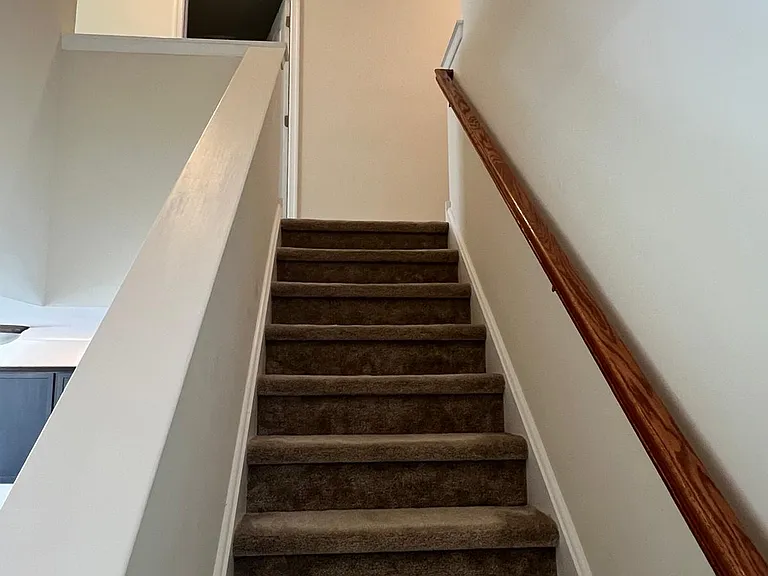 340 Redclover Ln — Photo 19