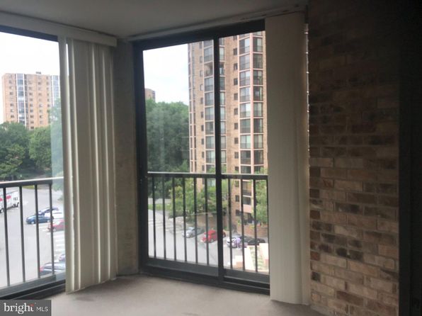 5903 Mount Eagle Dr APT 1001