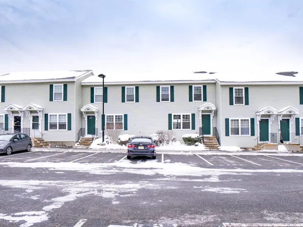 152 Karatzas Avenue, Manchester, NH 03104