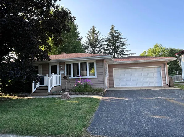 534 Elmwood Dr, Belvidere, IL 61008