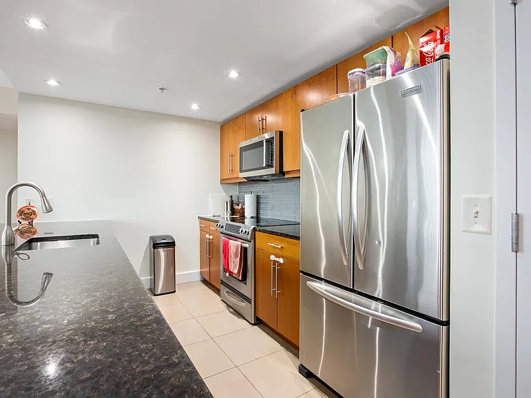 88 Morgan St #Penthouse 3-7 — Photo 6