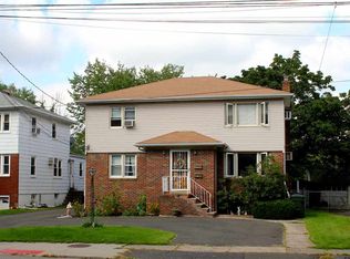 304 Riverside Ave, Rutherford, NJ 07070