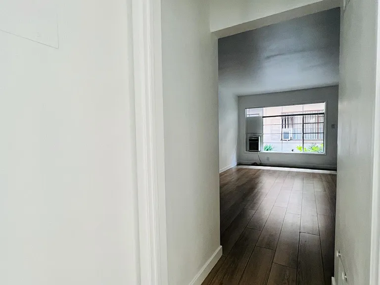 8277 W Fountain Ave #3 — Photo 9