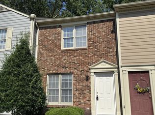 2910 Faversham Pl, Raleigh, NC 27604