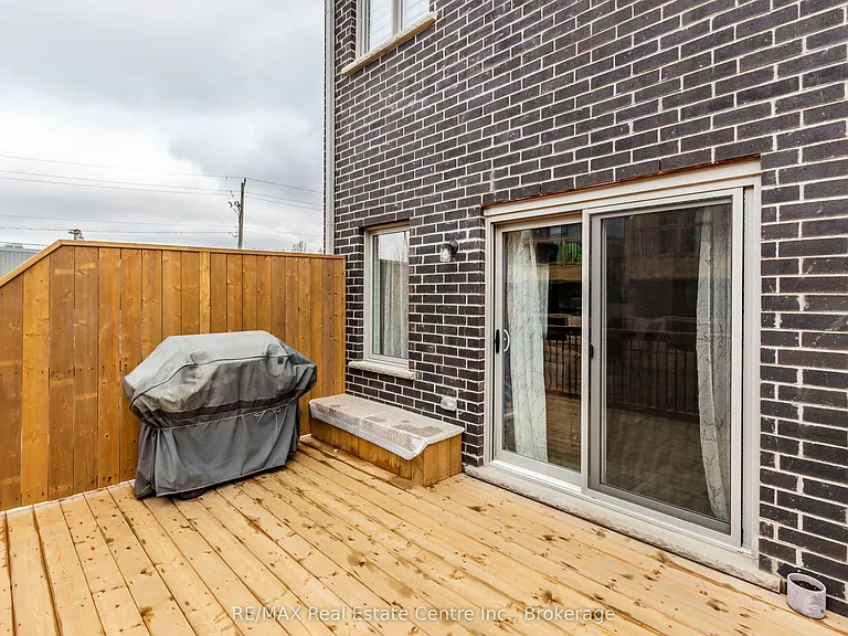 1 Mill St W #1 — Photo 34