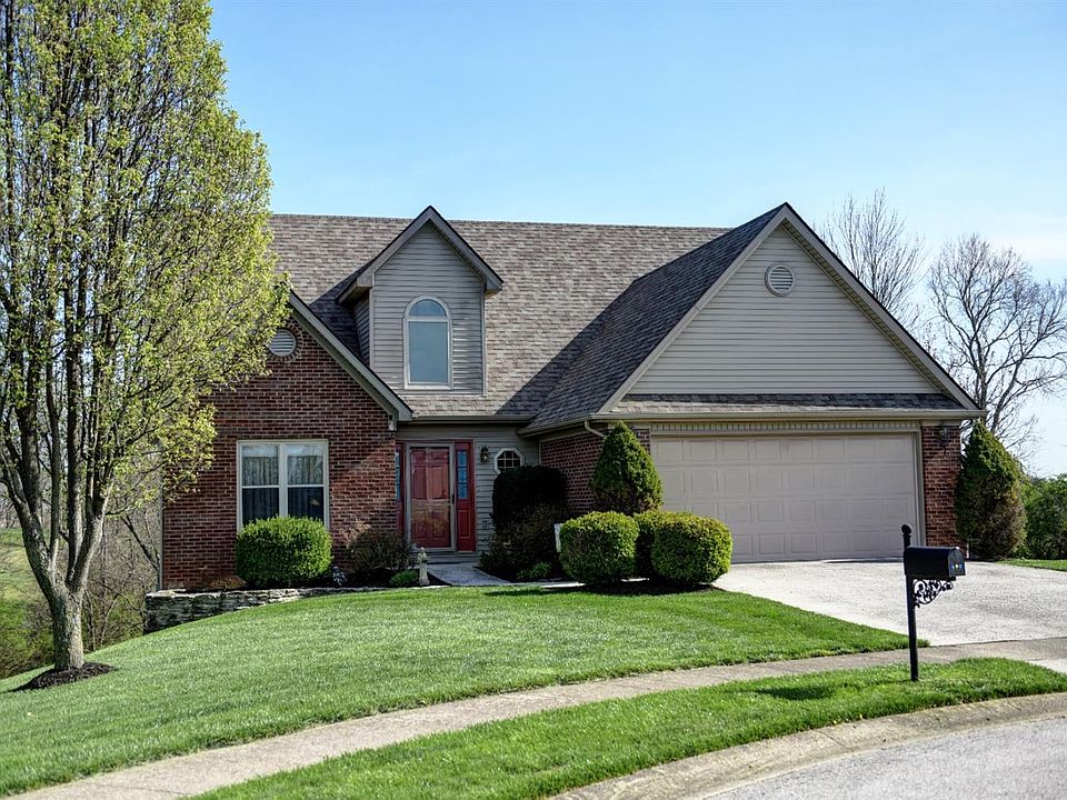 1st image of 205 Wyndham Ct