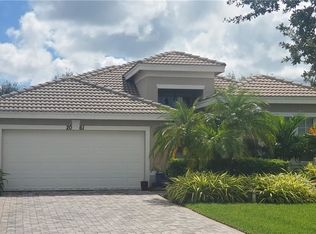 2061 Grey Falcon Cir SW, Vero Beach, FL 32962
