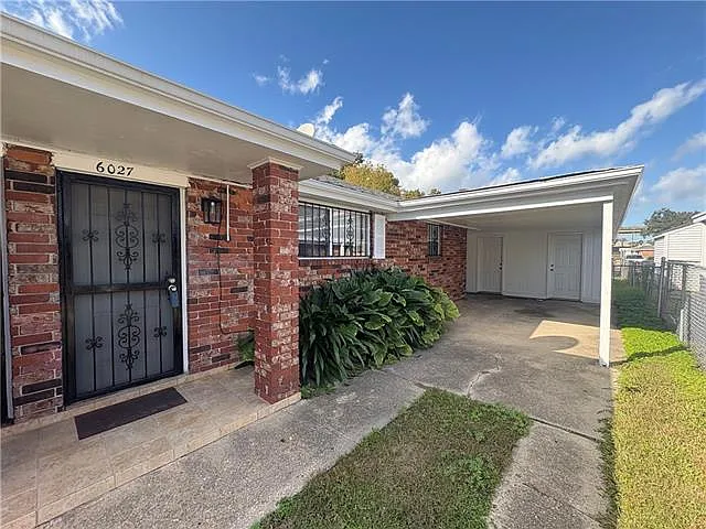6027 Wales St — Photo 3