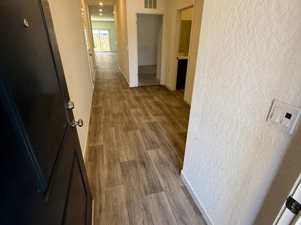 2815 N Janice Ave, Fresno, CA 93737