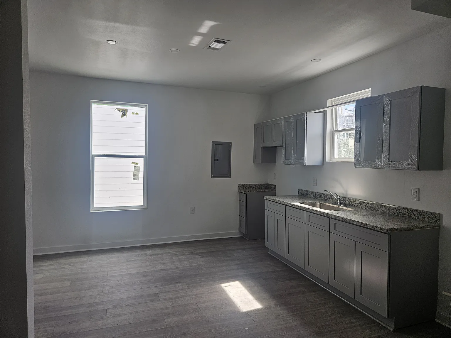 1321 South Rampart Street - 201 — Photo 4