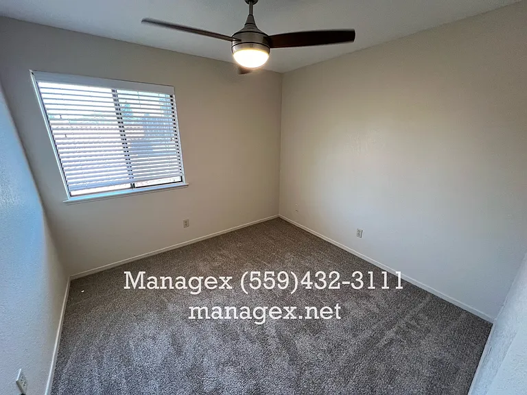 509 E Alluvial Ave #105 — Photo 9
