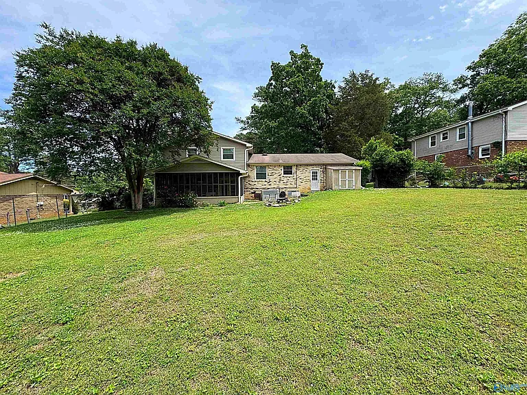 11406 Crestfield Dr SE — Photo 6